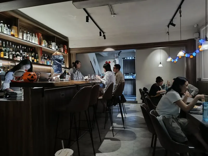 台北 中山區 Moonwell Bar&Bistro
