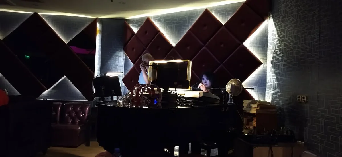 63 Piano Bar (找不到了)