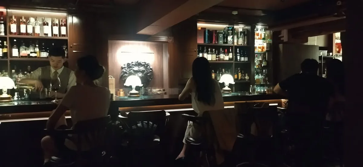 台北 安和路巷內 Bar Way Home