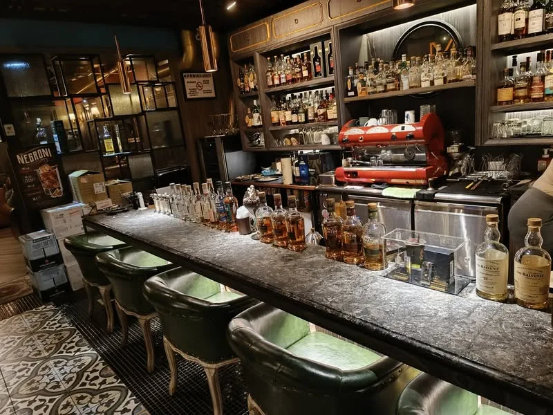 台北  Aging Room cigar & spirits 雪茄咖啡酒吧(2訪)