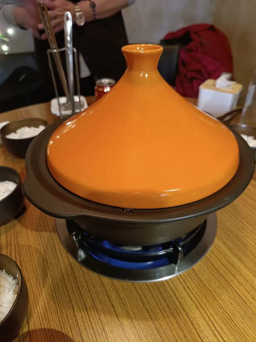 台北 仨弄砂鍋煲