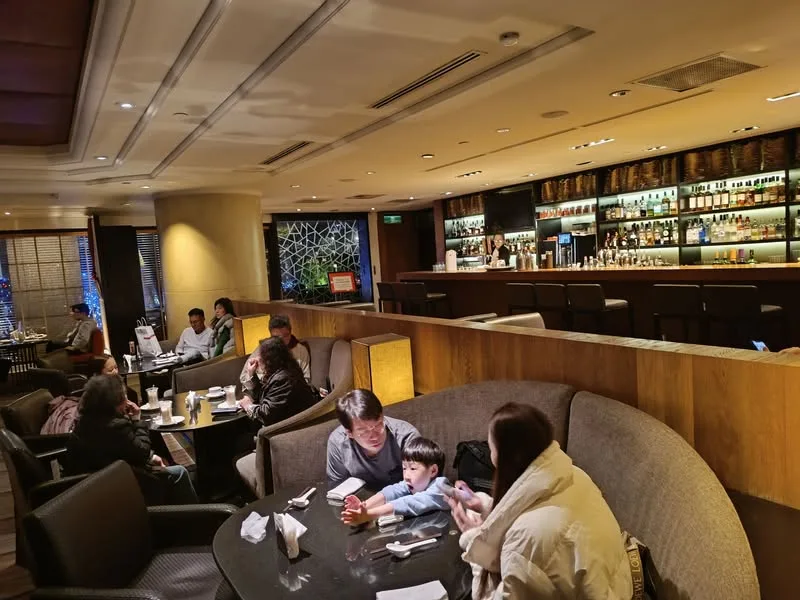 台北 君悅酒店1F Cheers 歡飲廊