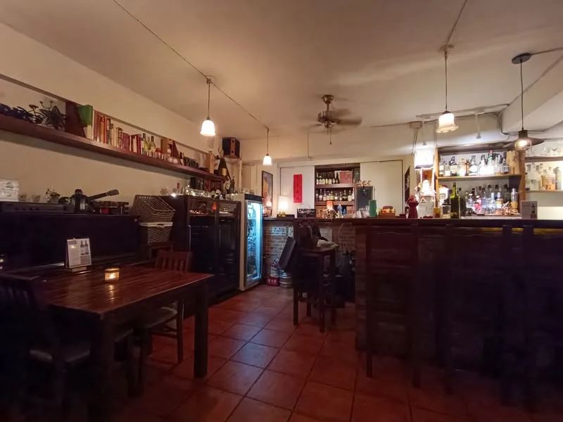 J's Place 輕鬆小酒吧