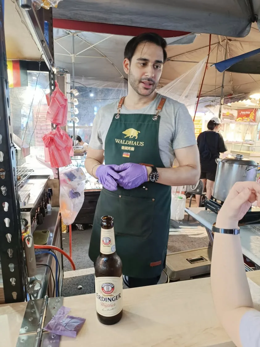 台北 饒河街夜市 Waldhaus 德國啤酒(香腸)