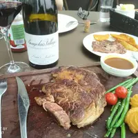 香港 白石角 Tom Bar&Grill