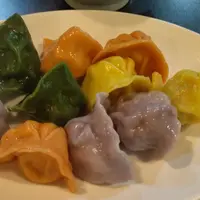 台北 東門站 小美好 彩色鮮蝦干貝水餃