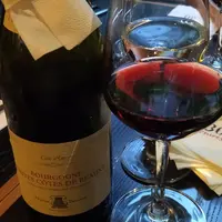 台北 逸仙路 30 Thirty 老酒館