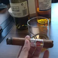 台北 信義區 Cigar Gallery 雪茄館二館