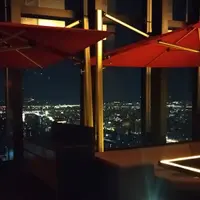 台北 微風南山48F Ce La Vi 酒吧 照片 2