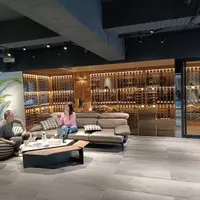 科技大樓站 Jdan's wine cellars (之前名為 天藏地酒)