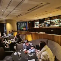 台北 君悅酒店1F Cheers 歡飲廊